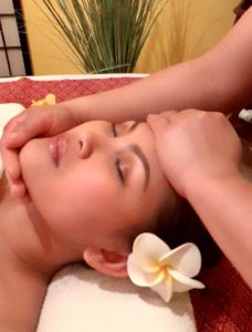 Chin Massage within Anti Stress Massage