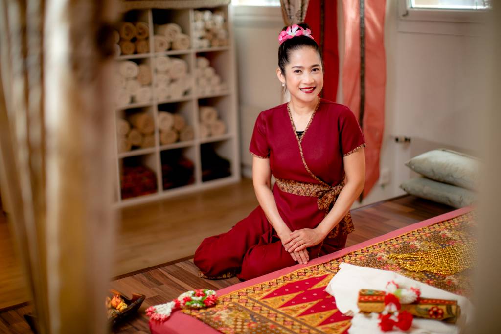 Atipasmiling Hattha Thai Massage Basel